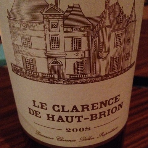 It's #wineoclock with Le Clarence De Haut-Brion 2008. #wine woodsy, leather, cassis,