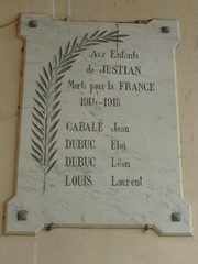 War memorial. Justian. - Photo of Lannepax