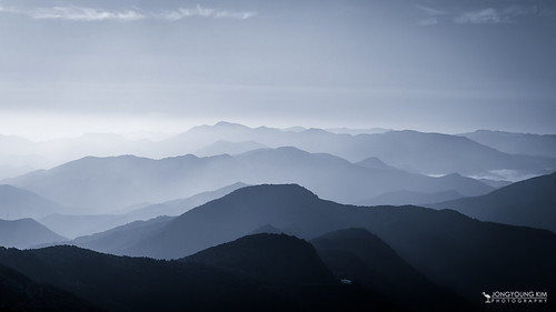morning light cloud mountain silhouette dawn day korea calm ridge begin daybreak 대한민국 강원도 태백시 hambaek hambaeksan
