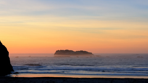 ocean california blue sunset sea orange cliff mist water northerncalifornia island evening waves pacific peaceful calm shore trinidad islet mists trinidadbeach trinidadhead