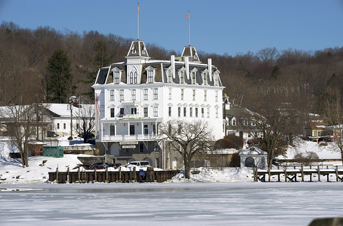 park old blue winter usa white house cold building ice water architecture river landscape outside hotel photo interesting nikon flickr day exterior waterfront image shots outdoor snowy connecticut country shoreline picture newengland ct sigma places scene clear shore historical 500mm scenes connecticutriver gundersen conn goodspeed easthaddam nikoncamera d600 nikond600 connecticutscenes sigma150500mmlens bobgundersen robertgundersen pwwinter