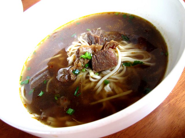 Beef soup noodles