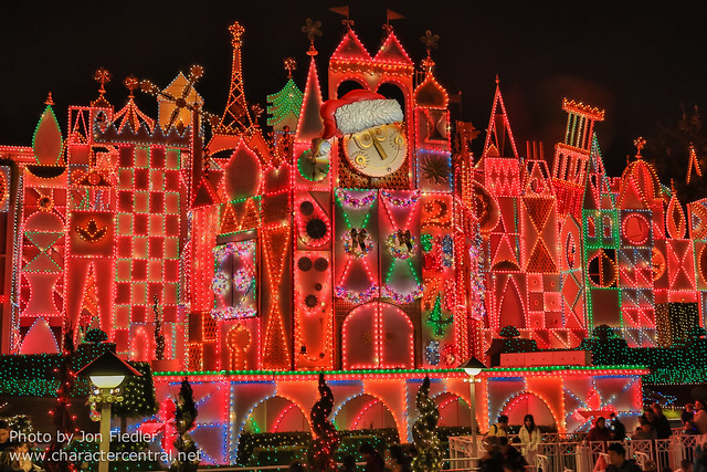 Disneyland Dec 2012 - "it's a small world holiday"