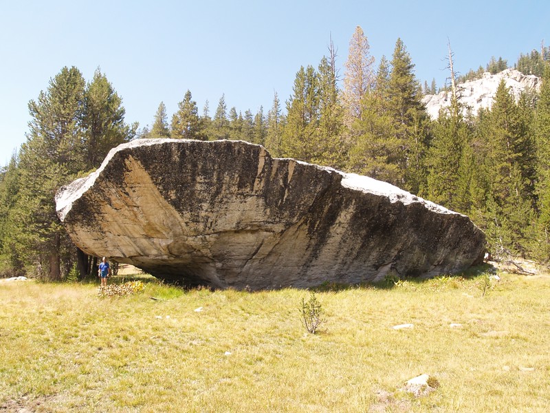 Huge boulder with overhang in Cold Canyon on the PCT
