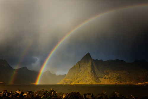 norway rainbow norwegen lofoten reine morgen regenbogen polarcircle polarkreis morgenstimmung flickrbronzetrophygroup