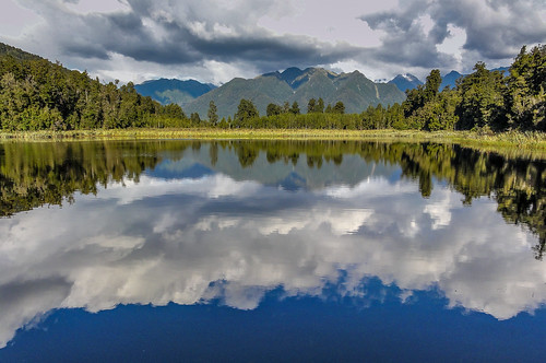 newzealand sky lake reflection water clouds lakematheson platinumheartaward mygearandme mygearandmepremium mygearandmebronze mygearandmesilver mygearandmegold mygearandmeplatinum