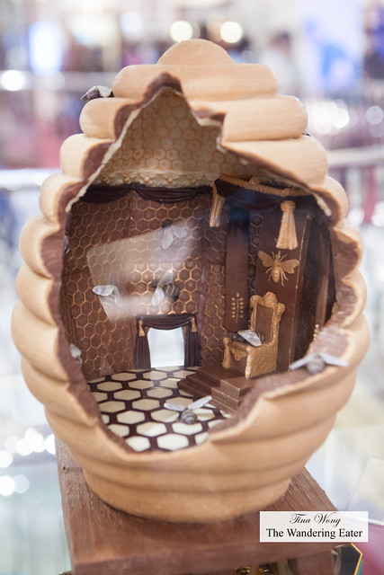 Chocolate Beehive Egg