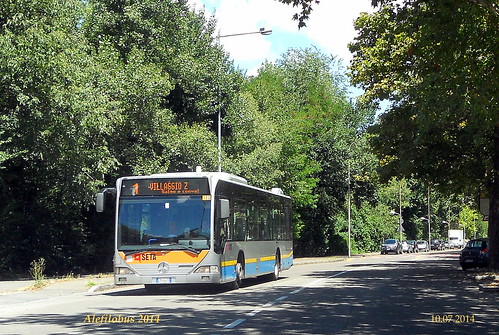 autobus Mercedes Citaro n°120 in viale Marconi - linea 1