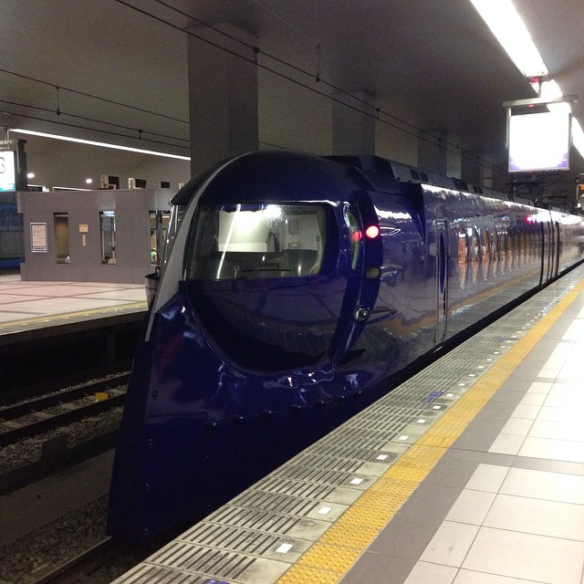 El último tren del viaje: el Rapi:t de Nankai al aeropuerto
