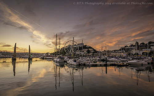 sunset sea sky water clouds reflections boats colours harbour torquay englishriviera rivierawheel