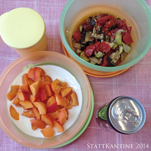 StattKantine 11.08.14 - Backofengemüse, Joghurt mit Obst, Lemonsoda
