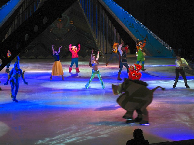 Frozen Disney On Ice skating show debut in Orlando