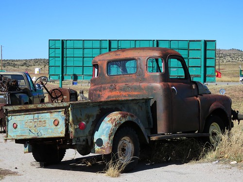 rust truck vintagevehicle rural arizona route66