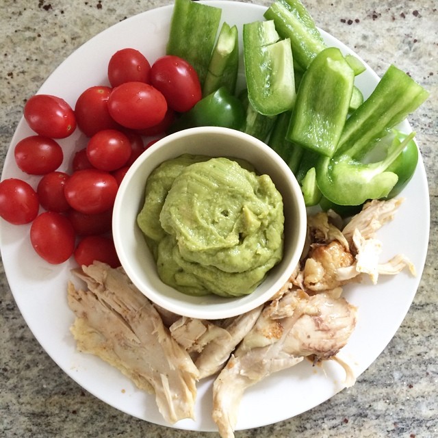 Day 22, #whole30 - lunch (green bell pepper, cherry tomatoes, leftover roast chicken, and guacamole)