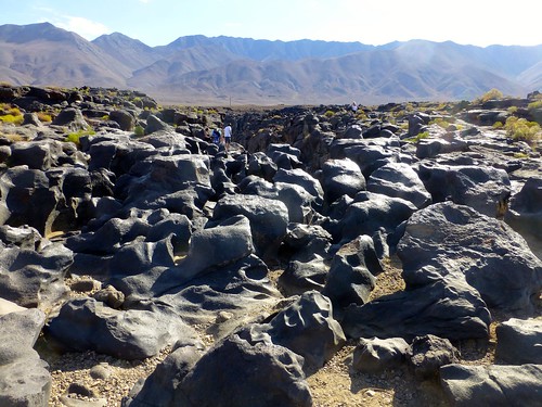 california iceage lava redhill geology basalt cindercone owensriver lavaflows pleistocene fossilfalls volcanics drywaterfall ca395 cosovolcanicfield paleochannel