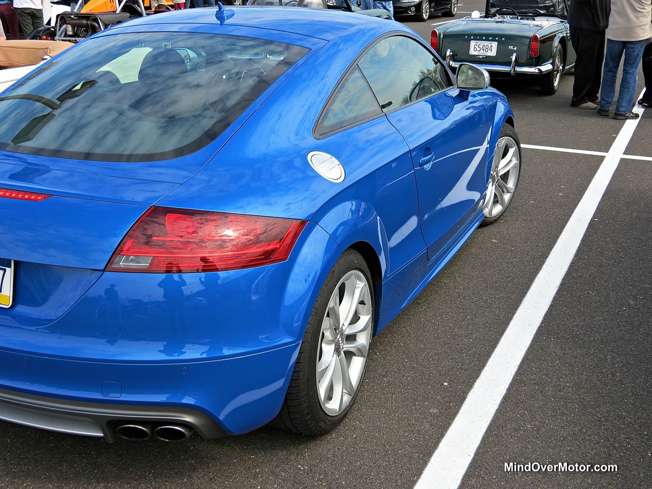 Blue Audi TT-S