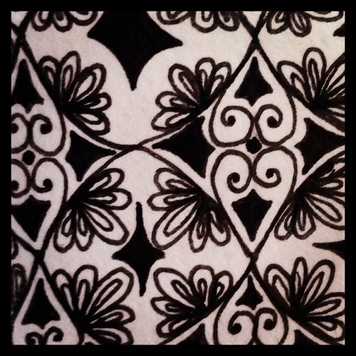 #fmsphotoaday June 7 - Pattern. (Detail of drawing in progress.) #zentangle #tangle #zia