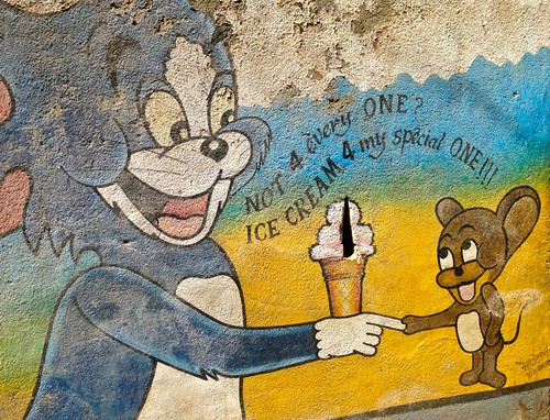 what a random ad... Ice Cream 4 my special one? Tom and Jerry? Random