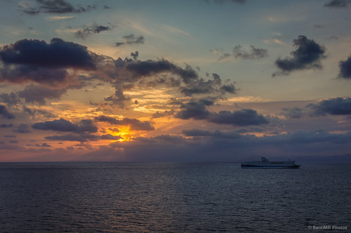sardegna sea sun sol ferry clouds sunrise geotagged mar italia barco ship amanecer nubes ita portotorres sal18250 vacaciones2013 geo:lat=4090365279 geo:lon=840059280