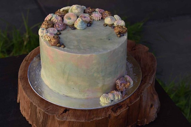 Butter Cream Seashell Cake by Mohsana Moid of Takeawaycakes
