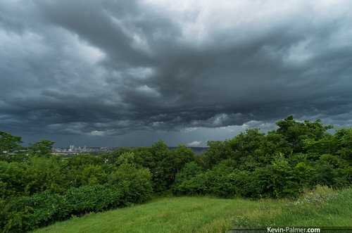 trees summer sky storm green june skyline clouds squall dark illinois afternoon view threatening stormy line thunderstorm peoria bluff illinoisriver eastpeoria kevinpalmer pentaxk5 samyang10mmf28