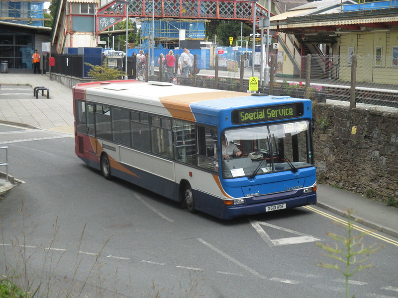 Cornwall Busways_Dennis Dart_X513 ADF