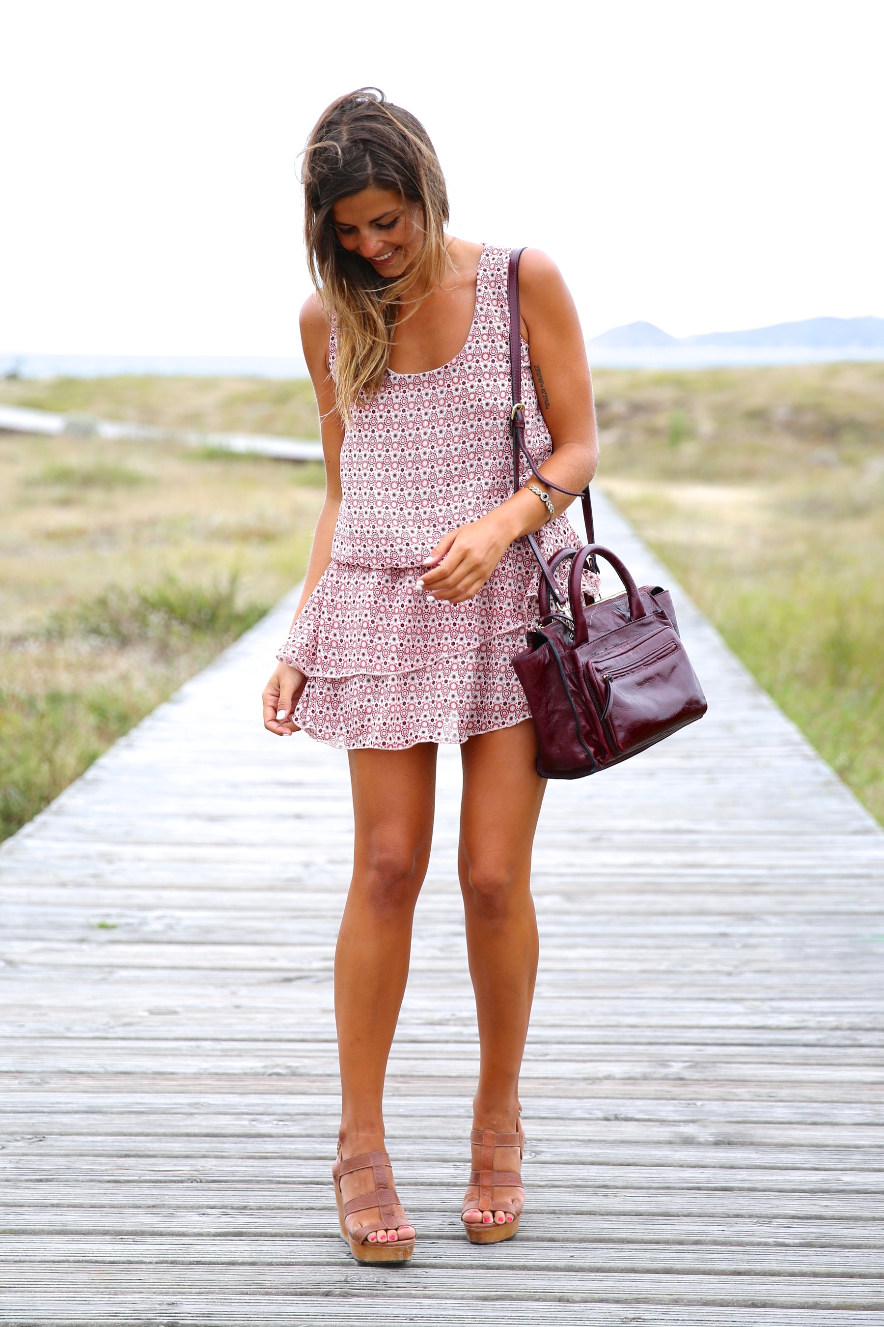 trendy_taste-look-outfit-street_style-ootd-blog-blogger-fashion_spain-moda_españa-boho-beach-playa-galicia-vestido-dress-sandalias-sandals-10