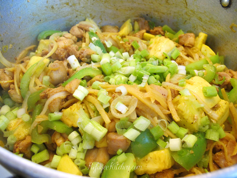 Cha K'Ney Sach Moun - Ginger Chicken w/ Yellow Squash and Bell Peppers