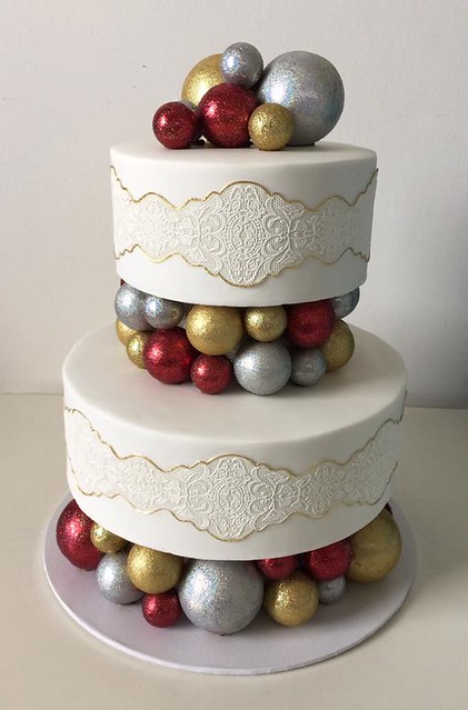 Christmas Themed Cake by Aylisha Wharram of Cakes by Aylisha