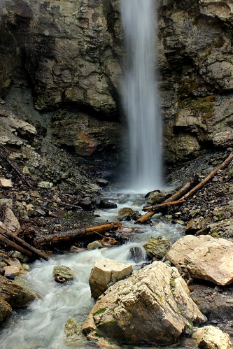 beauty creek foot waterfall falls yellowstone base bushwhacking enchntress