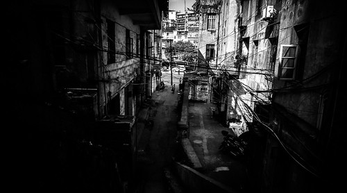 china bw hot buildings alley asia apartments afternoon humid jiangxi ganzhou nongtang 34c