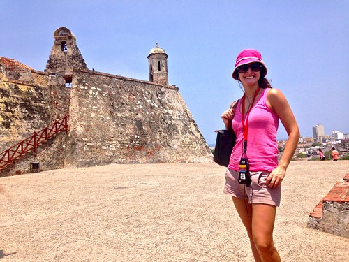 Lina posing on Castillo San Felipe de Barajas