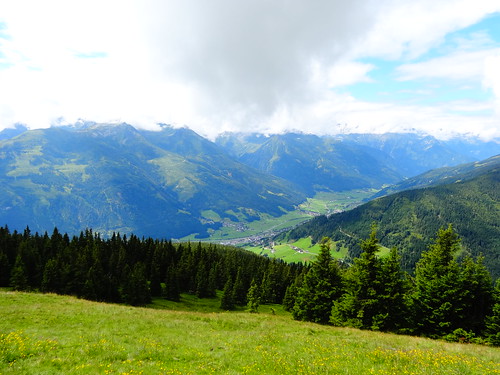 lake walking austria kitzbuhel hiking alpine views cablecar gondola panoramabahn panoramaalm breitmoos