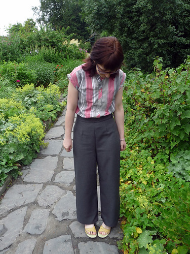 Vintage Simplicity 3688 19040s Trousers