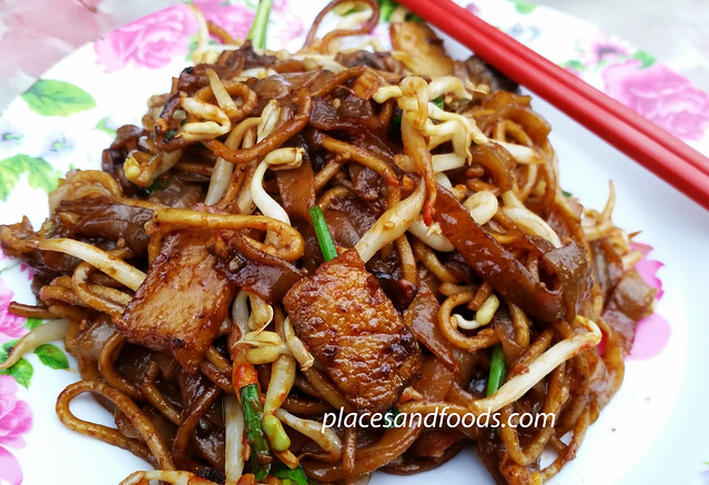 pudu salted duck egg char kuey teow