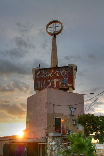 california sunset signs sign vintage neon decay motel fresno