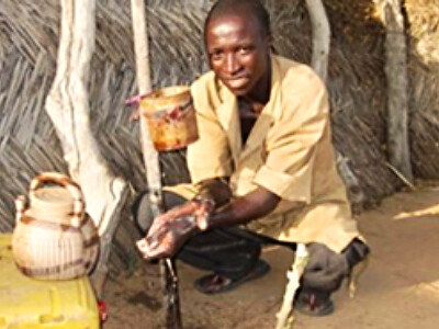 Hand Washing Stations Convenient and Healthy Niger 2010 photo 400x300