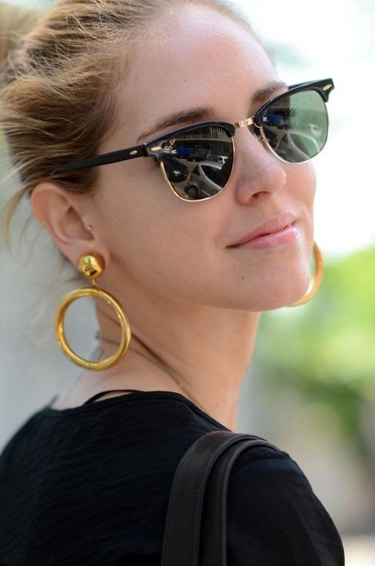 ray-ban-clubmaster-sunglasses-girl-earrings