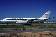Aeroflot IL-86 RA-86067 BCN 06/09/1998
