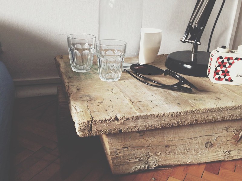 DIY wooden table