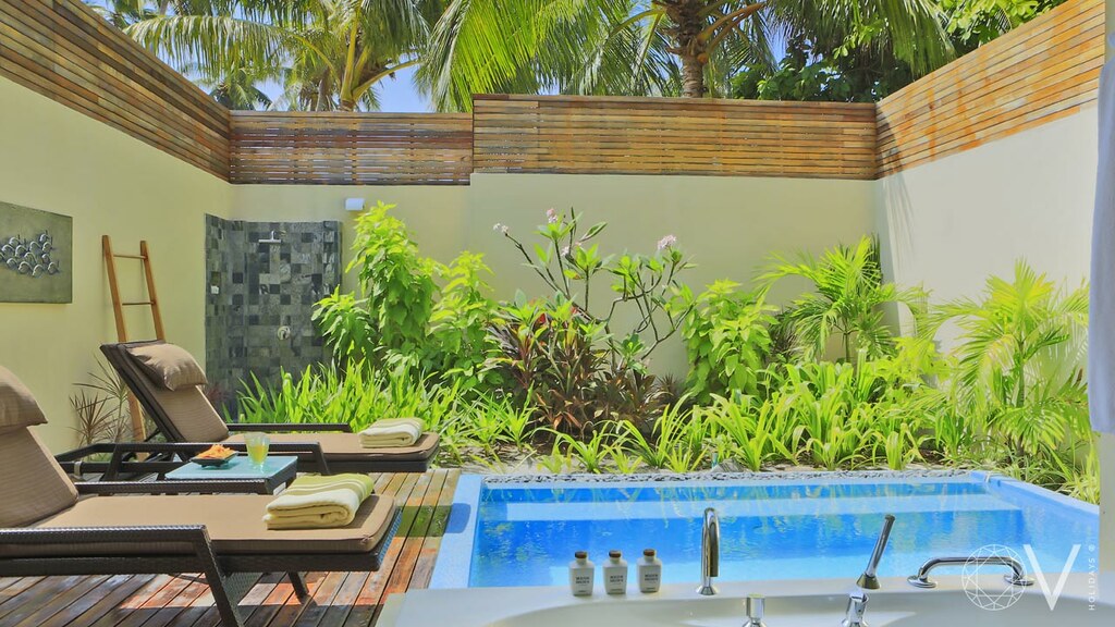 Kurumba Maldives - Luxury Resort