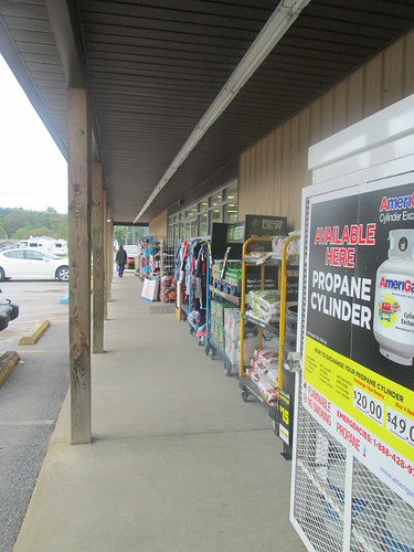 retail store pa dollargeneral 2014 shinglehouse