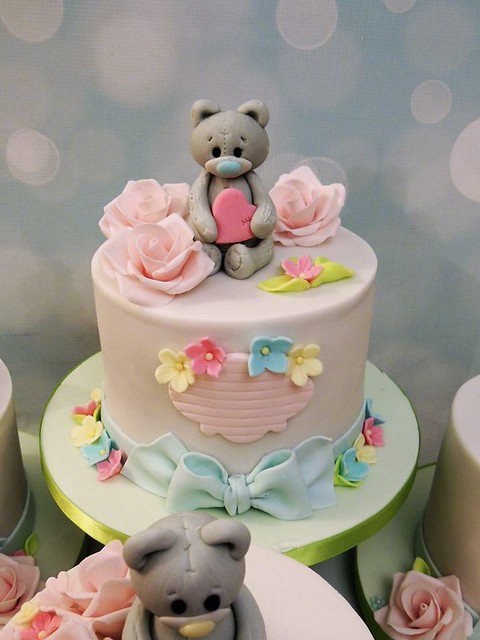 cake by Shereen's Cakes & Bakes