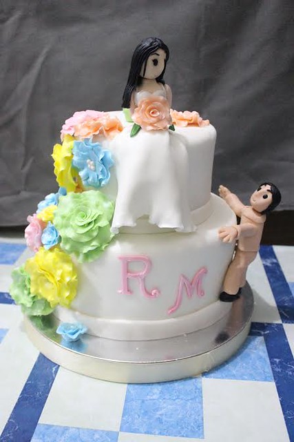 Moments of Love Themed Cake by Gena Octaviano of Fionna Gean