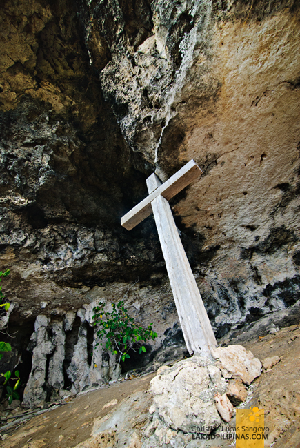 Huge Wooden Cross at Lamanoc Island in Anda, Bohol