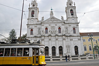 http://hojeconhecemos.blogspot.com/2014/08/do-basilica-da-estrela-lisboa-portugal.html