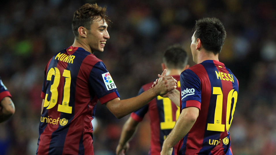 140824_ESP_Barcelona_v_Elche_3_0_Munir_El_Haddadi_ARG_Lionel_Messi_celebrate_HD