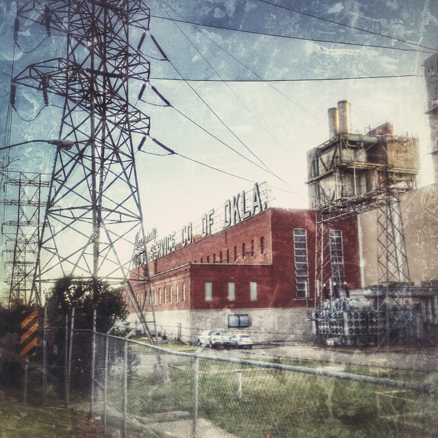 #powerplant #electricity #generation #industry #tulsa #oklahoma #igersok PSO's Tulsa Power Station #arkansasriver