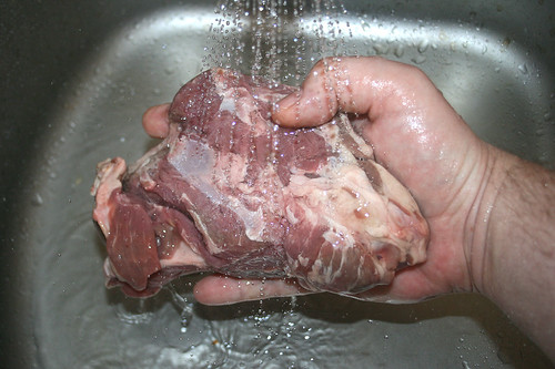 19 - Lammfleisch waschen / Wash lamb