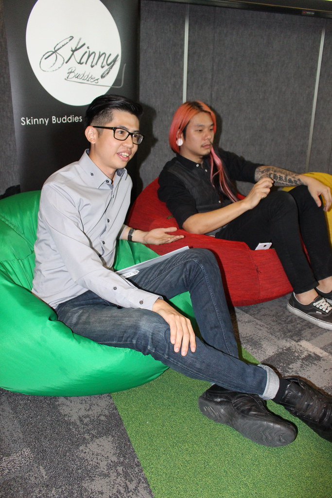 Press Conference Photos 02 - Leonard Chua (Skinny Buddies Entertainment) & Darren Teh (An Honest Mistake)